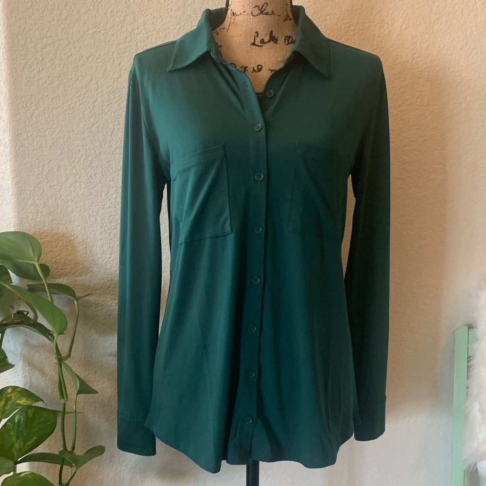 Grace & Lace Favorite button down top